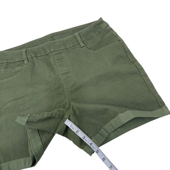 Time And Tru Womens HAND MADE CUT Green Midi Rise Shorts Size L Cotton Blend - Picture 7 of 9